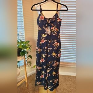 NWT Floral jumper